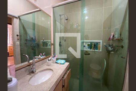 Apartamento à venda com 99m², 3 quartos e sem vagaBanheiro