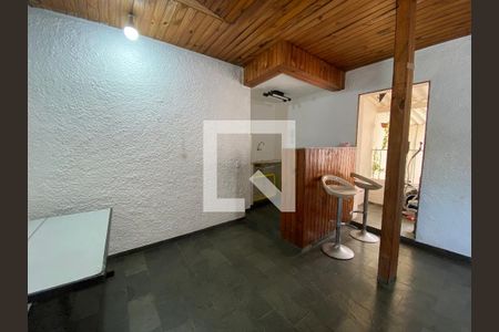 Apartamento à venda com 99m², 3 quartos e sem vagaÁrea comum - Salão de festas