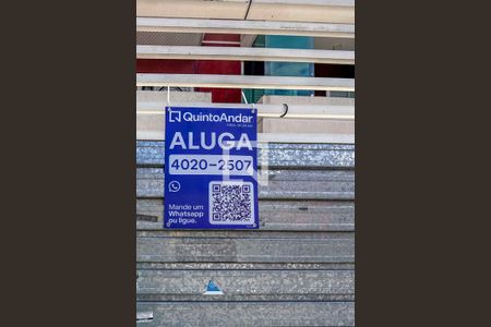 Apartamento para alugar com 100m², 2 quartos e 2 vagasPlaca Banner Instalada na Fachada