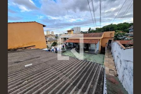 Casa à venda com 200m², 5 quartos e sem vagaFoto 01