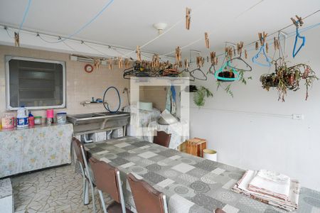 Casa à venda com 254m², 3 quartos e 5 vagasÁrea de serviço