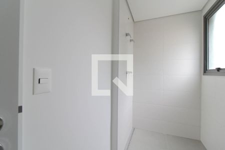 Apartamento à venda com 140m², 2 quartos e 2 vagasBanheiro da Suíte 1