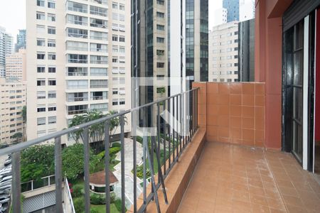Apartamento à venda com 116m², 3 quartos e sem vagaQuarto 3 - Varanda