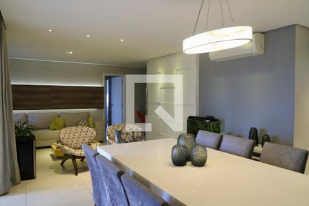 Sala de apartamento à venda com 3 quartos, 132m² em Chácara Inglesa, São Paulo