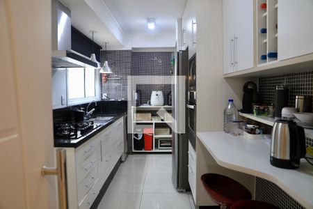 Apartamento à venda com 132m², 3 quartos e 3 vagasCozinha