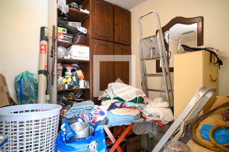 Casa à venda com 210m², 3 quartos e 2 vagas Casa à venda com 210m², 3 quartos e 2 vagasQuarto de Serviço