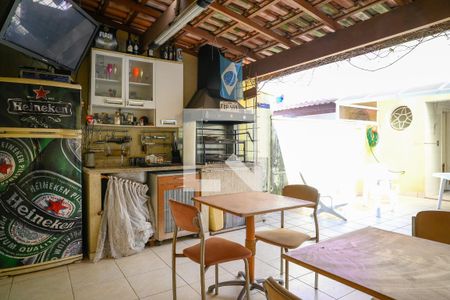 Casa à venda com 210m², 3 quartos e 2 vagas Casa à venda com 210m², 3 quartos e 2 vagasVaranda Gourmet