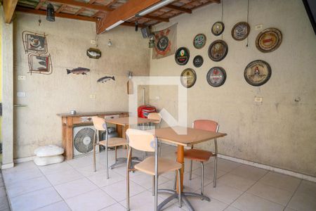 Casa à venda com 210m², 3 quartos e 2 vagas Casa à venda com 210m², 3 quartos e 2 vagasVaranda Gourmet