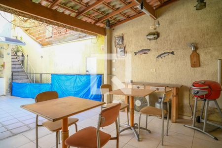 Casa à venda com 210m², 3 quartos e 2 vagas Casa à venda com 210m², 3 quartos e 2 vagasVaranda Gourmet