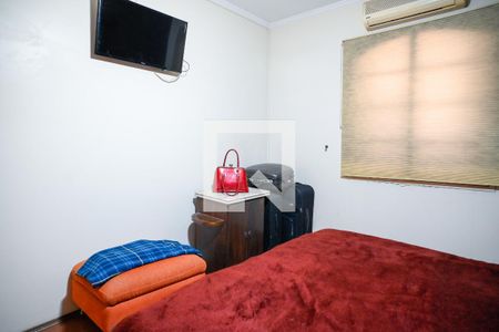 Casa à venda com 210m², 3 quartos e 2 vagas Casa à venda com 210m², 3 quartos e 2 vagasQuarto 3 - Suite