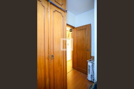 Casa à venda com 210m², 3 quartos e 2 vagas Casa à venda com 210m², 3 quartos e 2 vagasQuarto 2