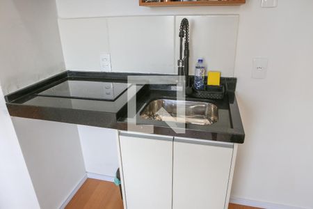 Sala e Cozinha de apartamento à venda com 2 quartos, 29m² em Lapa, São Paulo