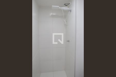Apartamento à venda com 29m², 2 quartos e sem vaga Apartamento à venda com 29m², 2 quartos e sem vagaBanheiro