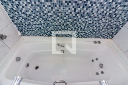 Casa à venda com 230m², 3 quartos e 4 vagas Casa à venda com 230m², 3 quartos e 4 vagasBanheiro da Suíte