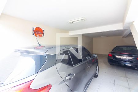 Casa à venda com 230m², 3 quartos e 4 vagas Casa à venda com 230m², 3 quartos e 4 vagasGaragem