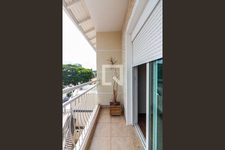 Casa à venda com 230m², 3 quartos e 4 vagas Casa à venda com 230m², 3 quartos e 4 vagasSacada da Suíte