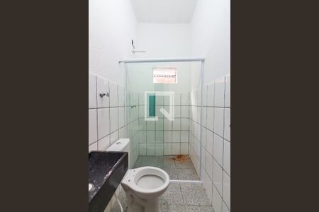 Casa à venda com 40m², 2 quartos e sem vaga Casa à venda com 40m², 2 quartos e sem vagaBanheiro