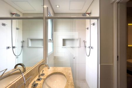 Studio para alugar com 40m², 1 quarto e 1 vaga Studio para alugar com 40m², 1 quarto e 1 vagaBanheiro