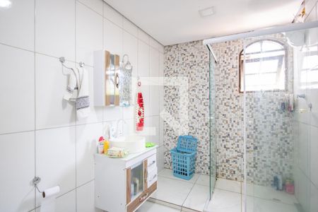 Casa para alugar com 277m², 4 quartos e 3 vagas Casa para alugar com 277m², 4 quartos e 3 vagasBanheiro da Suíte