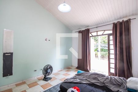 Casa para alugar com 277m², 4 quartos e 3 vagas Casa para alugar com 277m², 4 quartos e 3 vagasQuarto 2