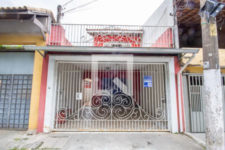 Casa para alugar com 277m², 4 quartos e 3 vagas Casa para alugar com 277m², 4 quartos e 3 vagasFachada