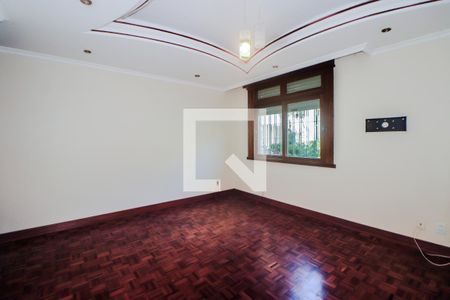 Casa para alugar com 360m², 5 quartos e 6 vagasSuíte 4