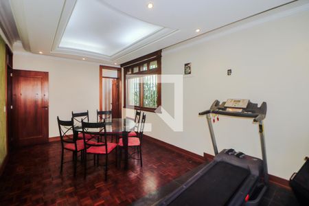 Casa para alugar com 360m², 5 quartos e 6 vagasSuíte 3