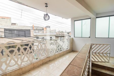 Casa para alugar com 100m², 2 quartos e 1 vagaVaranda