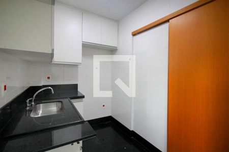 Cozinha de apartamento à venda com 2 quartos, 95m² em Serra, Belo Horizonte