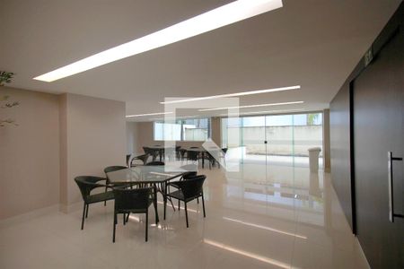 Apartamento à venda com 95m², 2 quartos e 2 vagasÁrea comum - Salão de festas