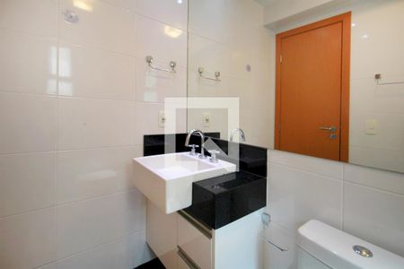 Apartamento à venda com 95m², 2 quartos e 2 vagasBanheiro da Suíte 2