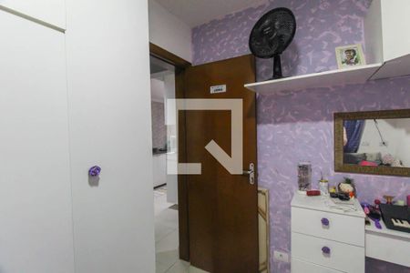 Quarto 2 de apartamento para alugar com 2 quartos, 40m² em Jardim Planalto, São Paulo