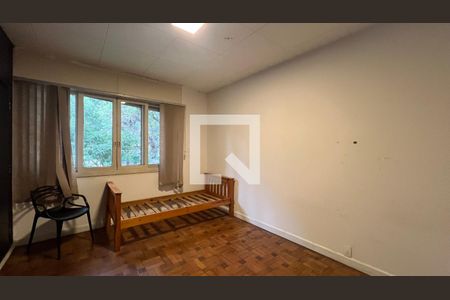 Casa para alugar com 520m², 5 quartos e 6 vagasQuarto 2