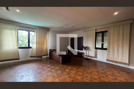 Casa para alugar com 520m², 5 quartos e 6 vagasQuarto 1