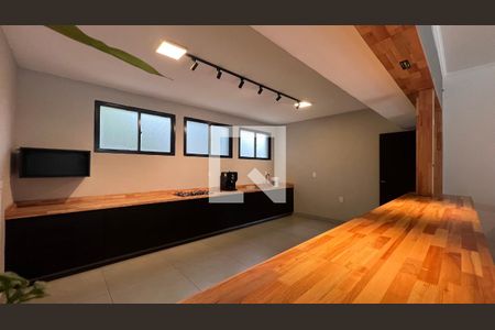 Casa para alugar com 520m², 5 quartos e 6 vagasCozinha