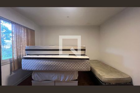 Casa para alugar com 520m², 5 quartos e 6 vagasQuarto 4