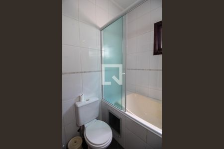 Casa à venda com 175m², 3 quartos e 4 vagasBanheiro do Quarto 3