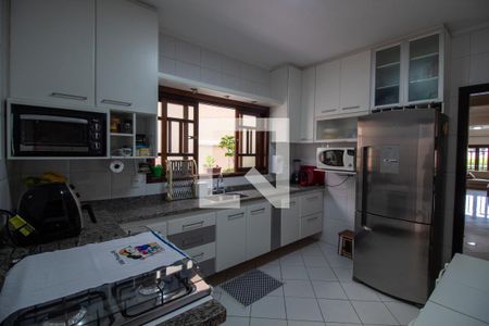 Casa à venda com 175m², 3 quartos e 4 vagasCozinha