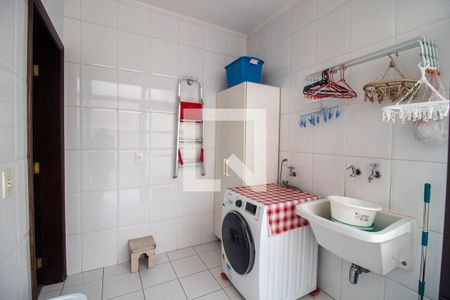 Casa à venda com 175m², 3 quartos e 4 vagasÁrea de Serviço