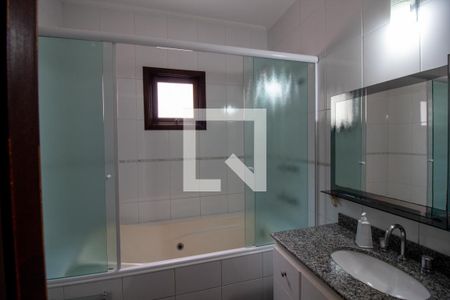 Casa à venda com 175m², 3 quartos e 4 vagasBanheiro do Quarto 3