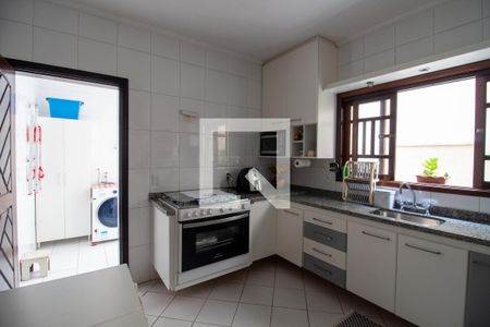 Casa à venda com 175m², 3 quartos e 4 vagasCozinha