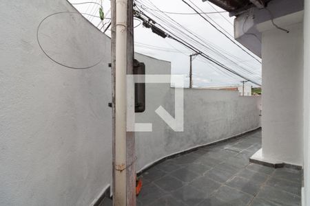 Casa para alugar com 45m², 1 quarto e sem vagaQuintal