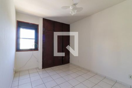 Quarto de apartamento para alugar com 2 quartos, 72m² em Vila Itapura, Campinas