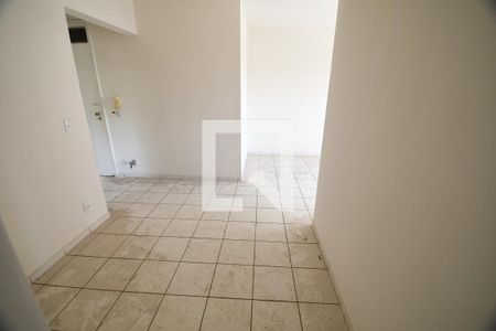 Sala de apartamento para alugar com 2 quartos, 72m² em Vila Itapura, Campinas