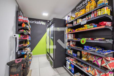 Apartamento para alugar com 54m², 2 quartos e 1 vagaMercado