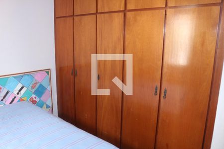 Apartamento à venda com 124m², 3 quartos e 2 vagasQuarto 2