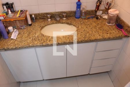 Apartamento à venda com 124m², 3 quartos e 2 vagasBanheiro da Suíte 1