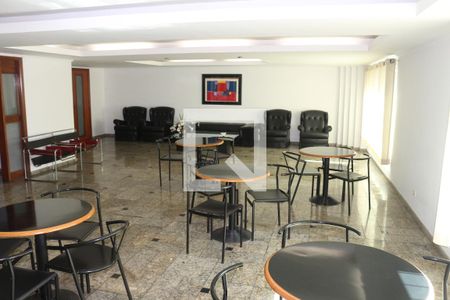 Apartamento à venda com 124m², 3 quartos e 2 vagasÁrea comum - Salão de festas