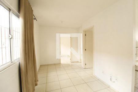 Apartamento para alugar com 42m², 2 quartos e 1 vagaSala