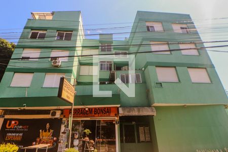 Apartamento à venda com 125m², 2 quartos e 1 vaga Apartamento à venda com 125m², 2 quartos e 1 vagaFachada